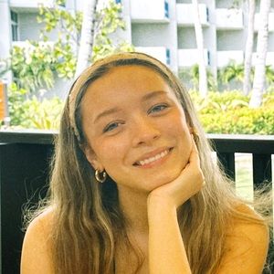 Meet your Posher, Lizzie